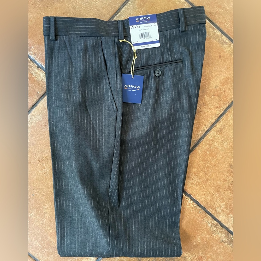 Arrow Subtle Pinstripe Single Breasted Suit in Charcoal Gray Size 38 NWT $240‎ - Picture 7 of 14